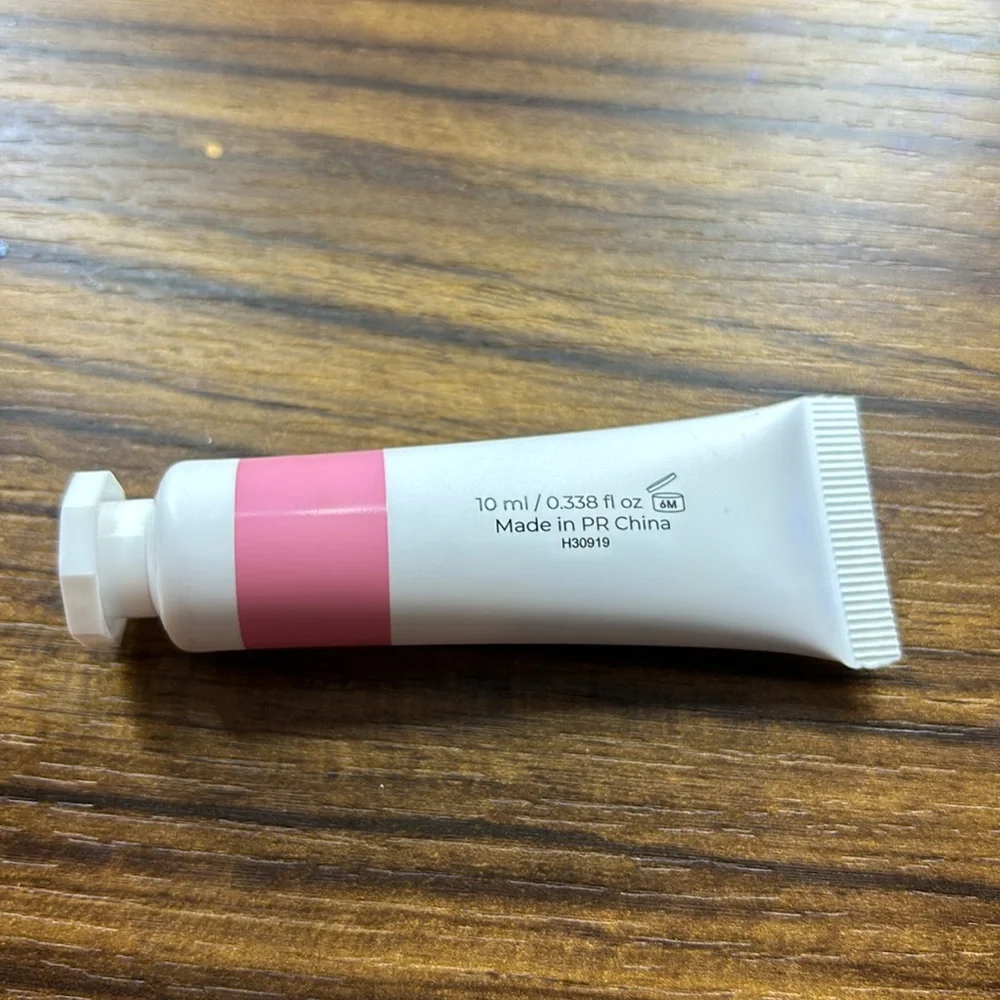 Brand new mcobeauty cheek and lip tint rose glow - Picture 3 of 4